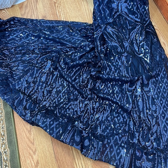 Jovani long sleeve sequin embellished evening gown - Picture 13 of 15